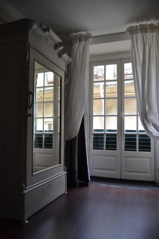 B&B Piccoli Leoni Genoa Bilik gambar