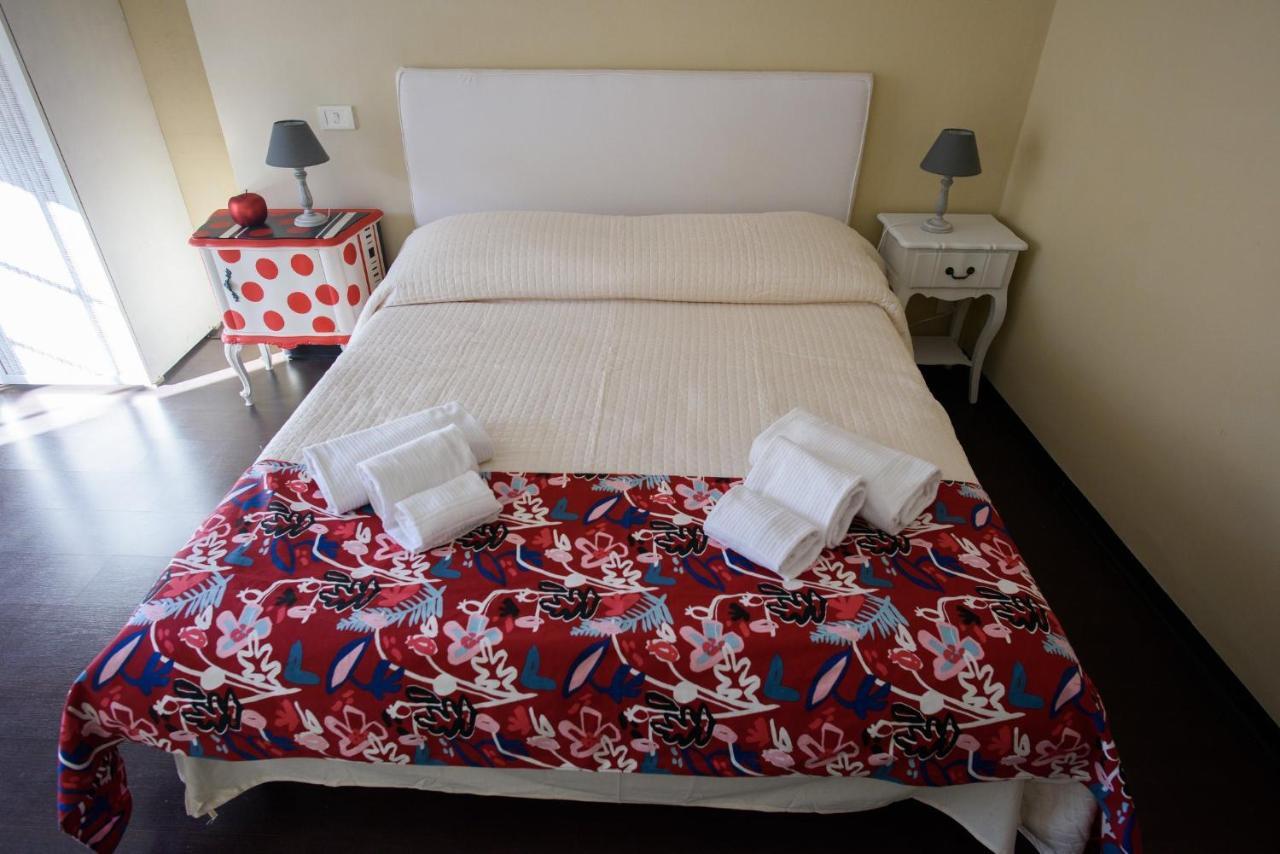 B&B Piccoli Leoni Genoa Luaran gambar